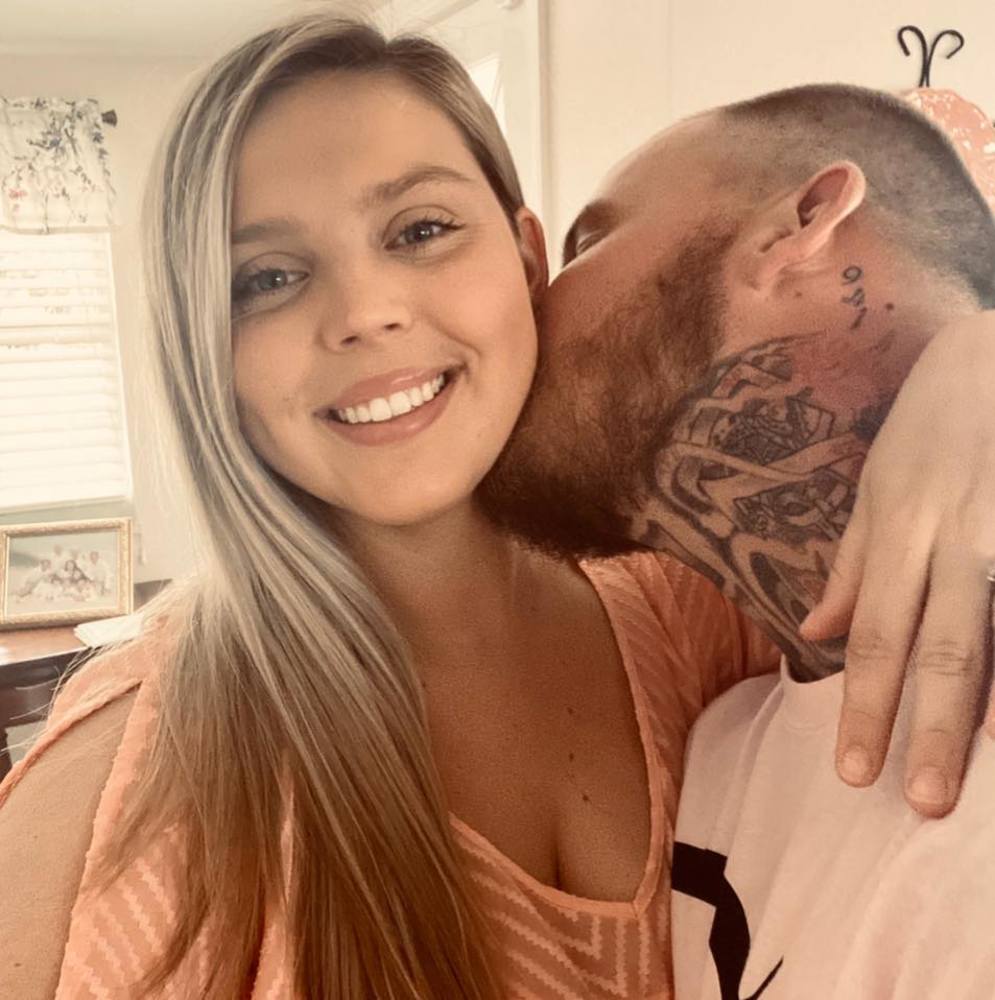 Meet your Posher, Caitlyn